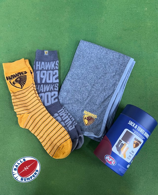 HAWTHORN HAWKS 2 PIECE SOCKS & TOWEL SET